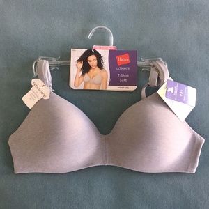 Brand New Hanes Ultimate T-Shirt Bra Wirefree 34B